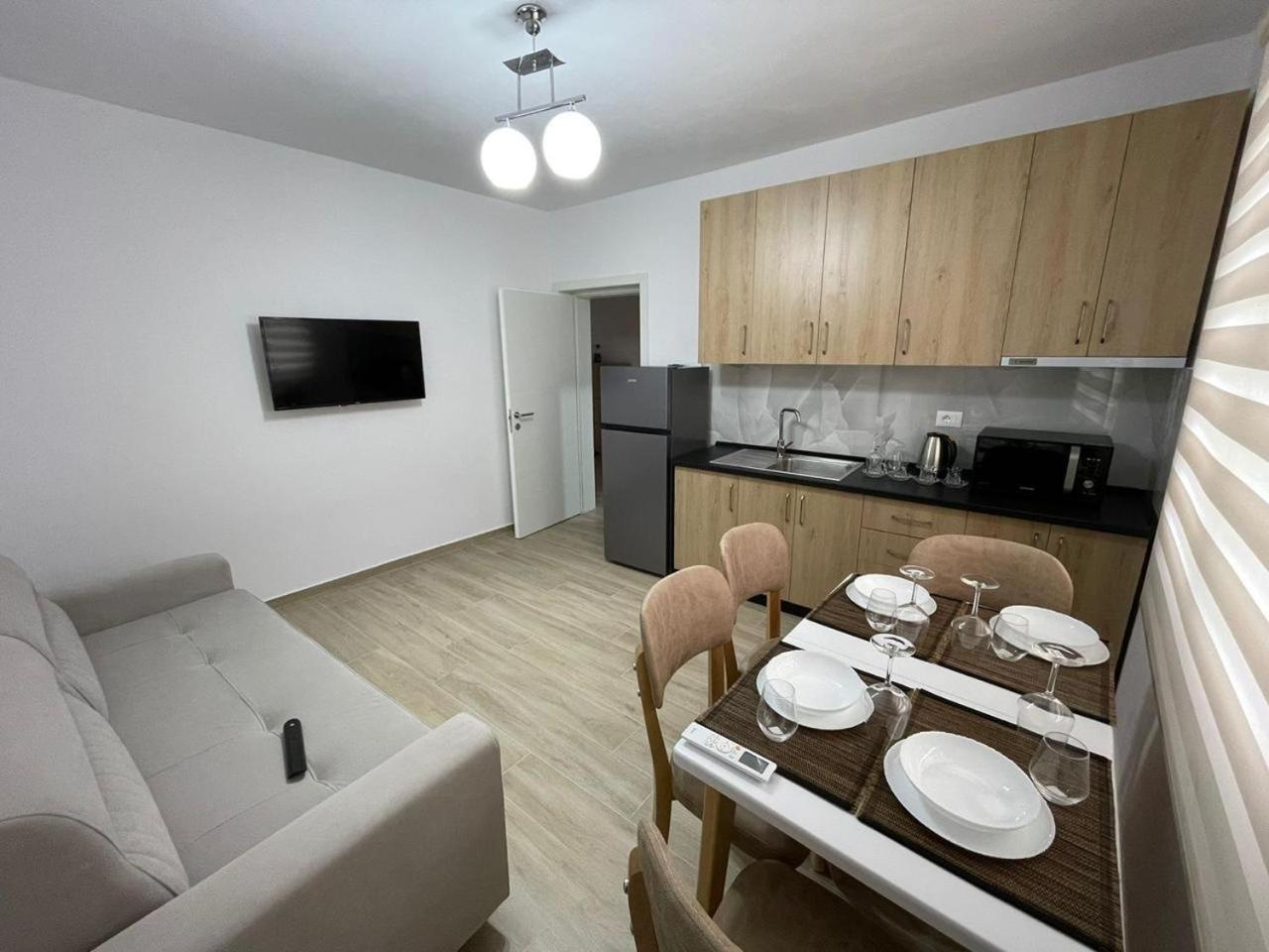Kevi 'S Place Tirana Eksteriør billede
